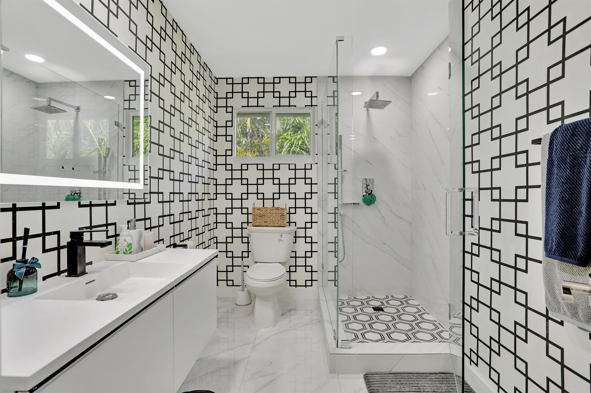 BLUE INLET - Residential