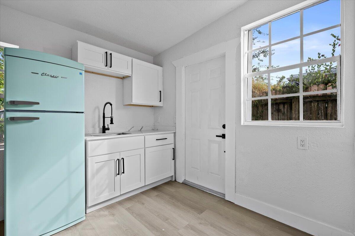 LAKE WORTH TOWN OF - Residential Income