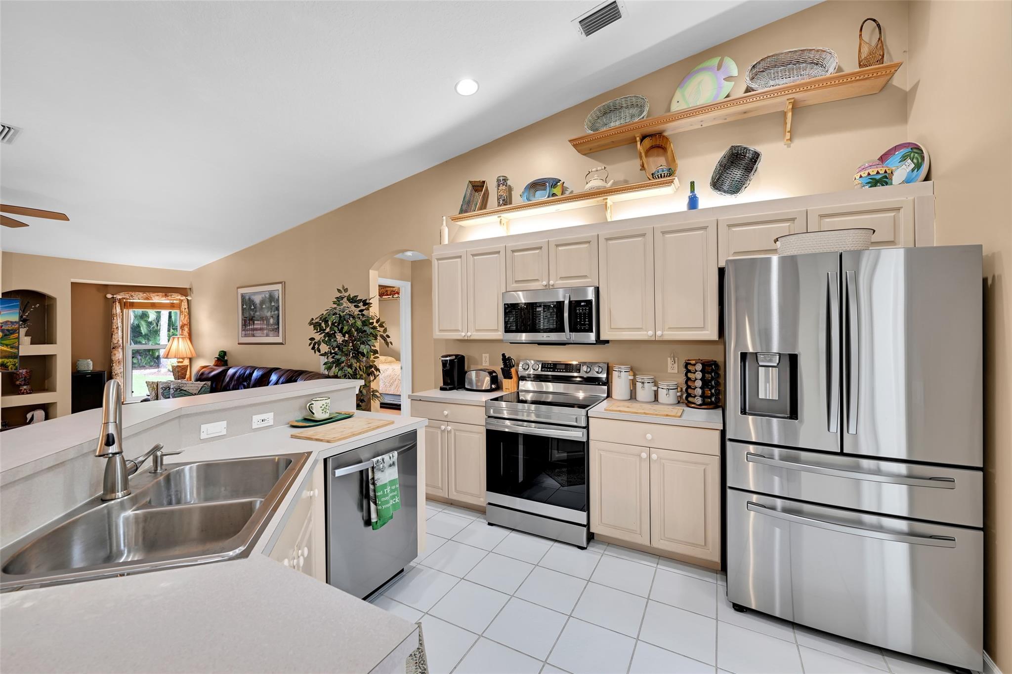 Acreage & Unrec - Residential