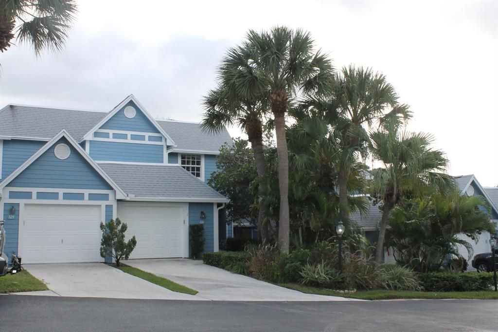 Photo of 126 Ocean Dunes Circle, Jupiter, FL 33477 (MLS # R10757926)