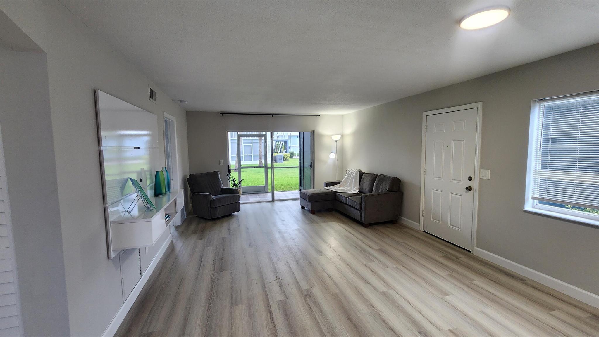 ✨Discover this fully renovated 2 bed, 2 bath gem in the desirable Fountains of St. Lucie! Located at 132 SE Village Dr. #132, this stylish home features a brand-new kitchen with quartz countertops, all new appliances, and beautifully updated bathrooms with elegant marble finishes. Enjoy low-maintenance living with modern upgrades throughout--nothing left to do but move in! Nestled in the heart of Florida's Treasure Coast, close to shopping, dining, and beaches. Don't miss this turn-key treasure!