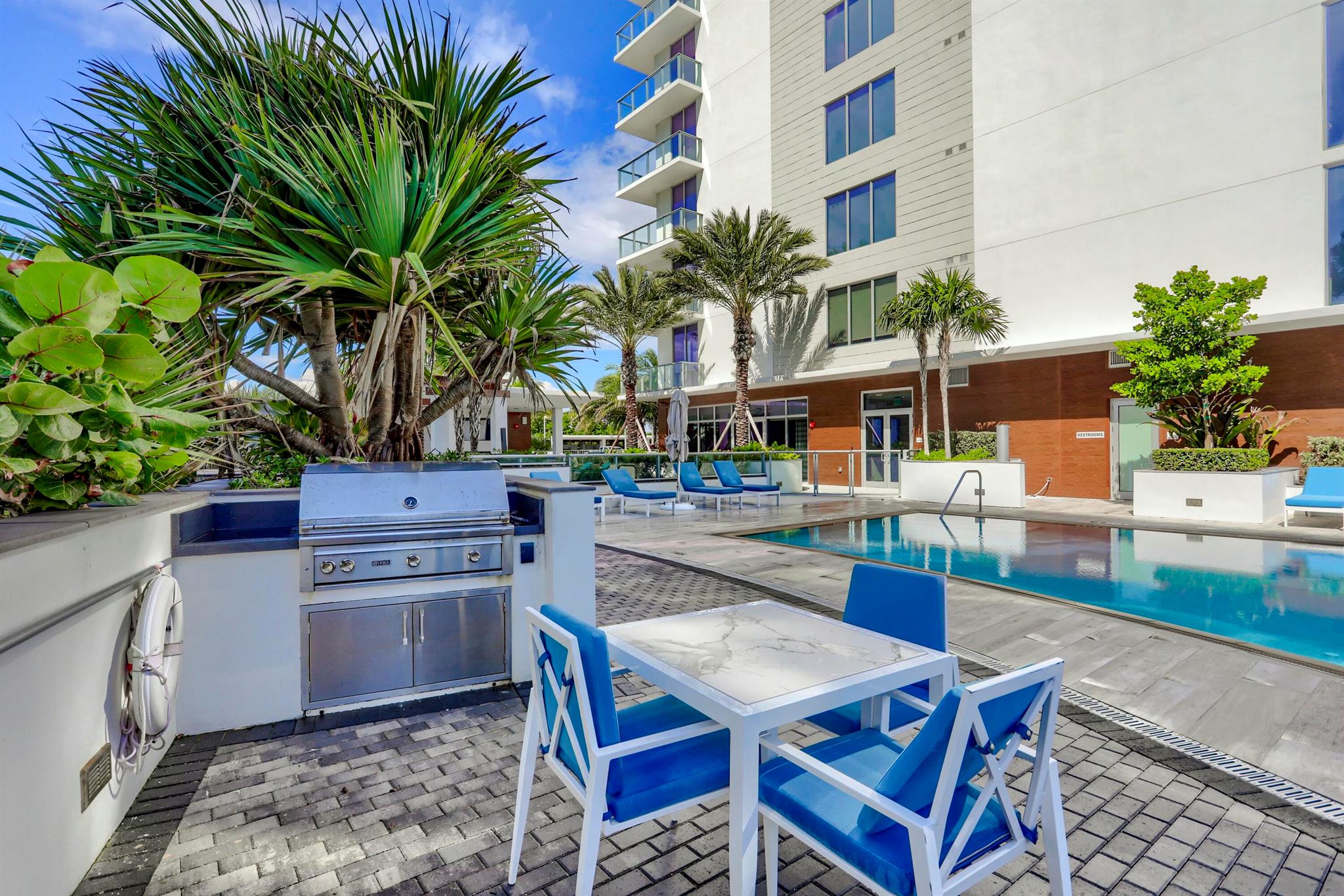 5000 NORTH OCEAN - Residential