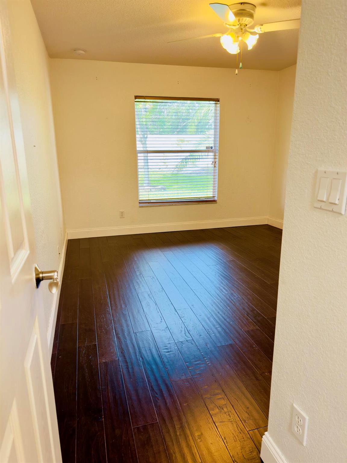 TRADITION PLAT NO 29 - Residential Lease