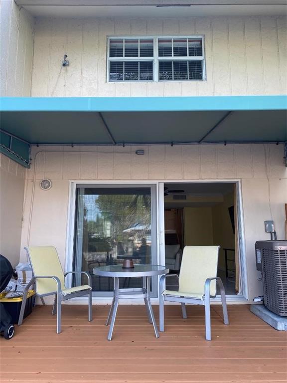 Townhouse Shores Condo - Residential