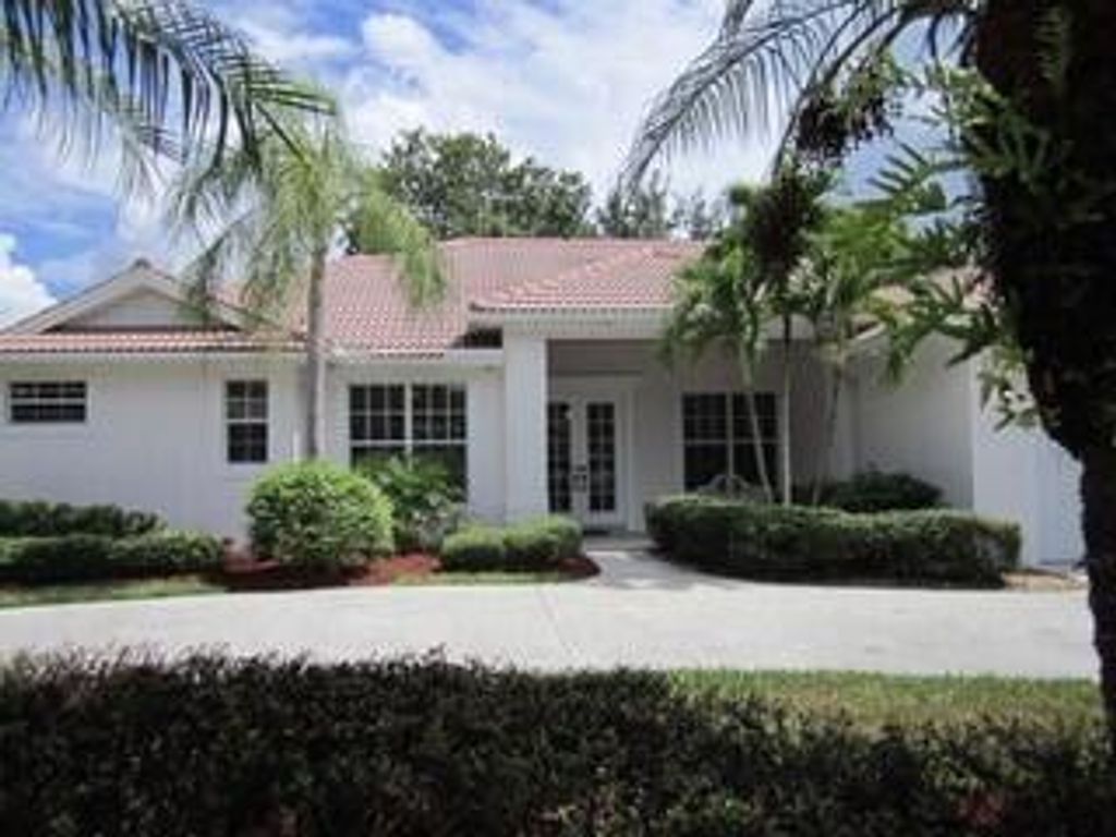 Photo of 2677 SW Oak Ridge Road, Palm City, FL 34990 (MLS # R10954973)