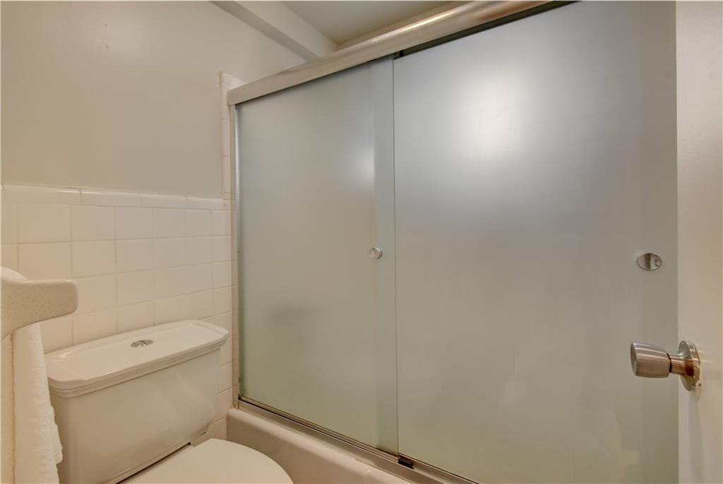 Atlantic View 2 27-21 B - Residential Lease