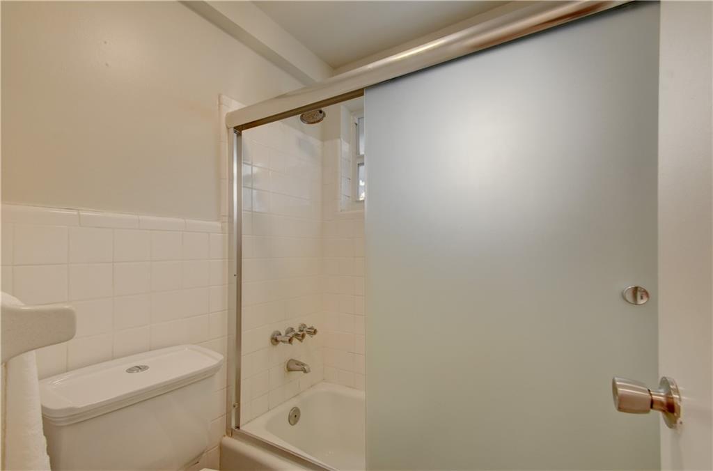 Atlantic View 2 27-21 B - Residential Lease