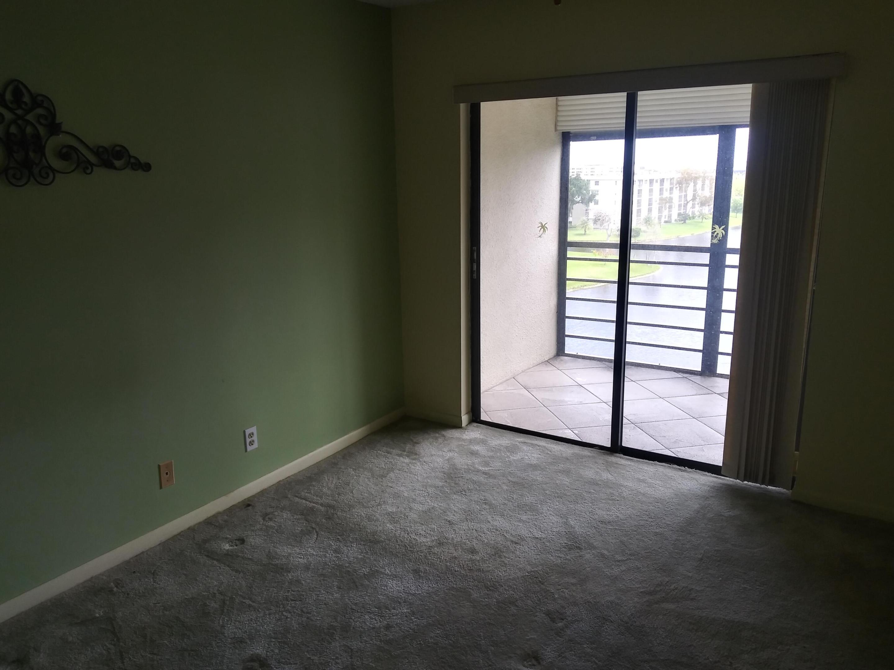 CYPRESS BEND I-A CONDO - Residential