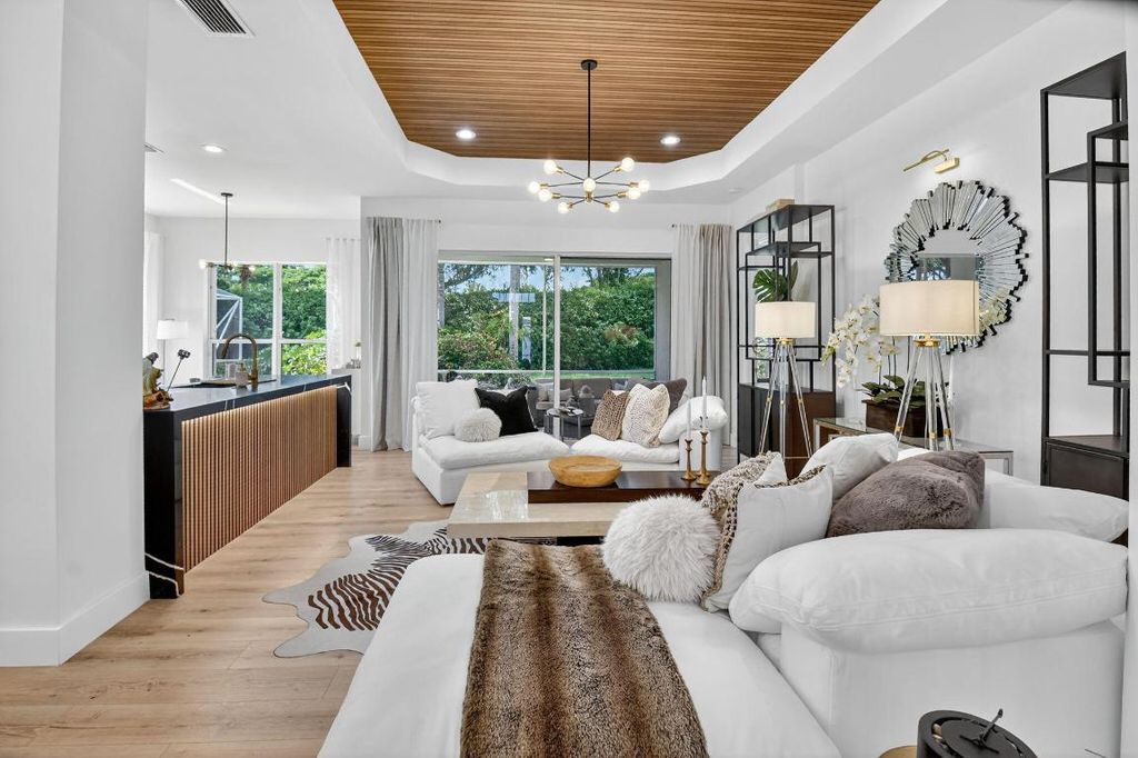 Photo of 7266 Southport Drive, Boynton Beach, FL 33472 (MLS # R11153572)