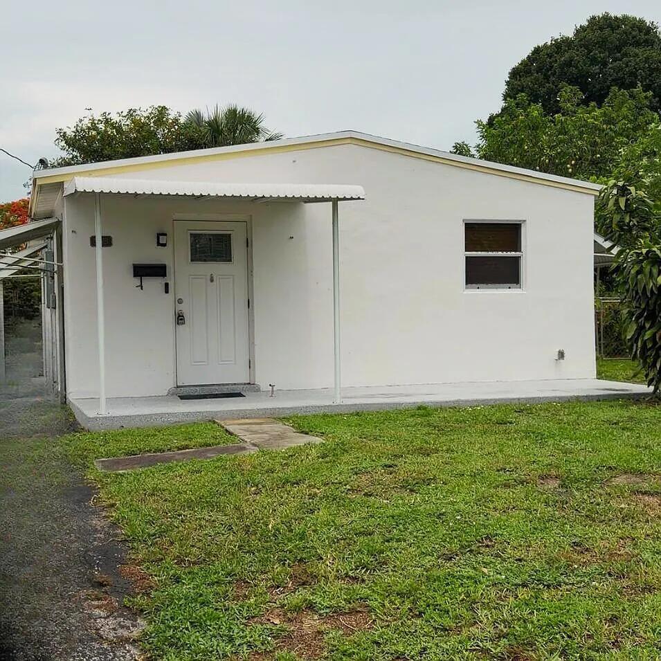 Photo of 2573 NW 58th Avenue, Margate, FL 33063 (MLS # B26073793)
