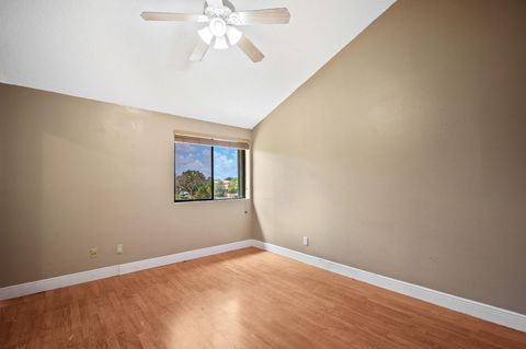 Tiny photo for 620 Commodore Drive, Plantation, FL 33325 (MLS # B26011947)