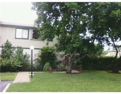 Tiny photo for 620 Commodore Drive, Plantation, FL 33325 (MLS # B26011947)