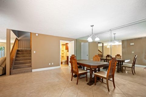 Tiny photo for 620 Commodore Drive, Plantation, FL 33325 (MLS # B26011947)