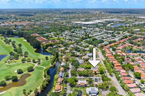 Tiny photo for 620 Commodore Drive, Plantation, FL 33325 (MLS # B26011947)