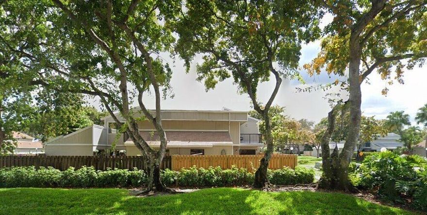 Best location in West Broward, Plantation to own this fee simple townhouse.  Great opportunity for owner occupied or investor.  Unit can be rented immediately after purchase. Priced below market for fast sale. All bedrooms upstairs, move right in, HOA application, fast occupancy OK. Just west of Flamingo Rd and Broward Blvd.  Easy access to 595 and Sawgrass Expressway, airport, arena and mall.