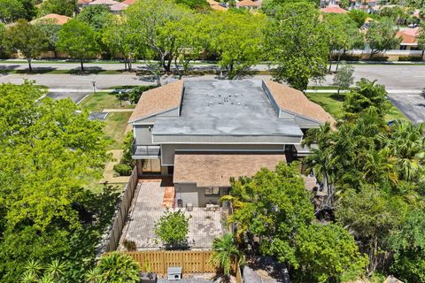 Tiny photo for 620 Commodore Drive, Plantation, FL 33325 (MLS # B26011947)