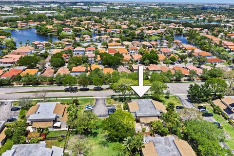 Tiny photo for 620 Commodore Drive, Plantation, FL 33325 (MLS # B26011947)