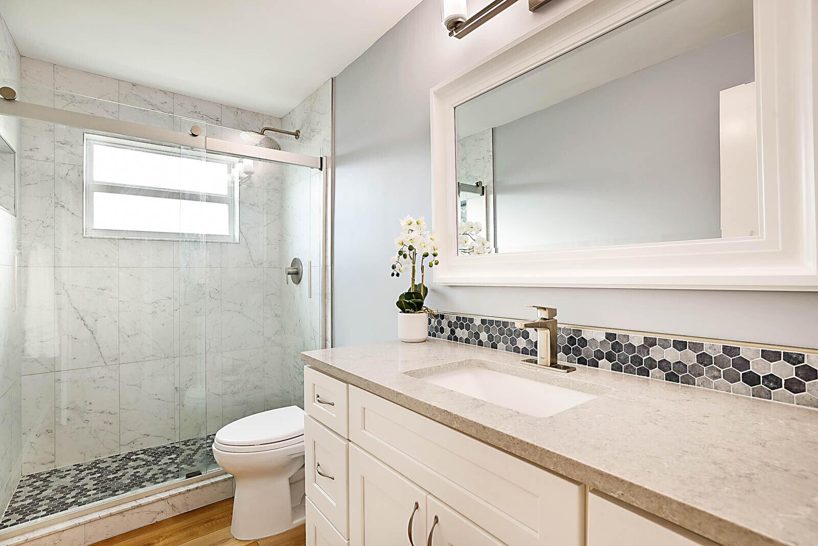 PALM BEACH LEISUREVILLE SEC 3 - Residential