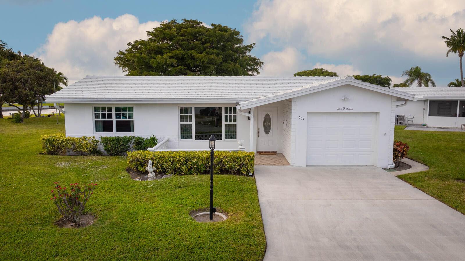 PALM BEACH LEISUREVILLE SEC 3 - Residential