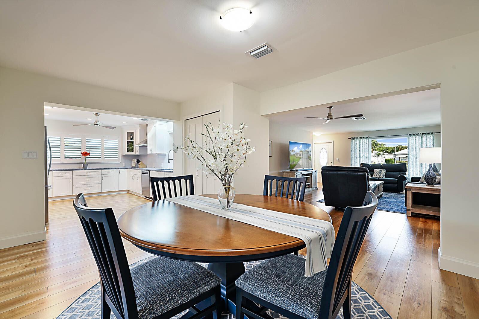 PALM BEACH LEISUREVILLE SEC 3 - Residential