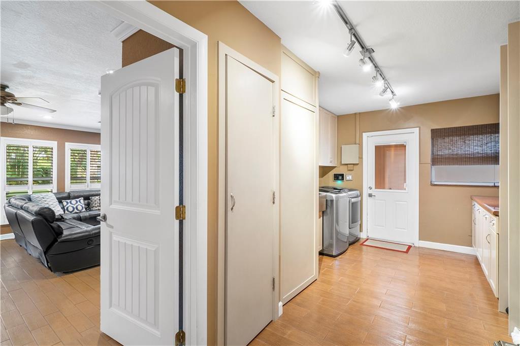 Ramblewood 76-49 B - Residential