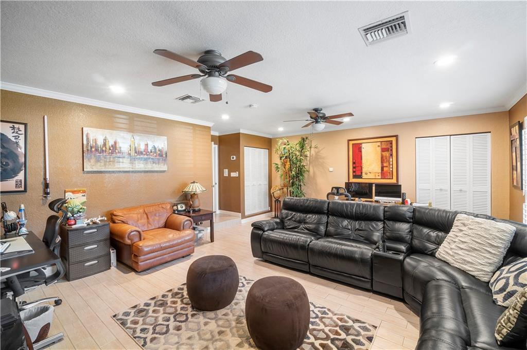 Ramblewood 76-49 B - Residential