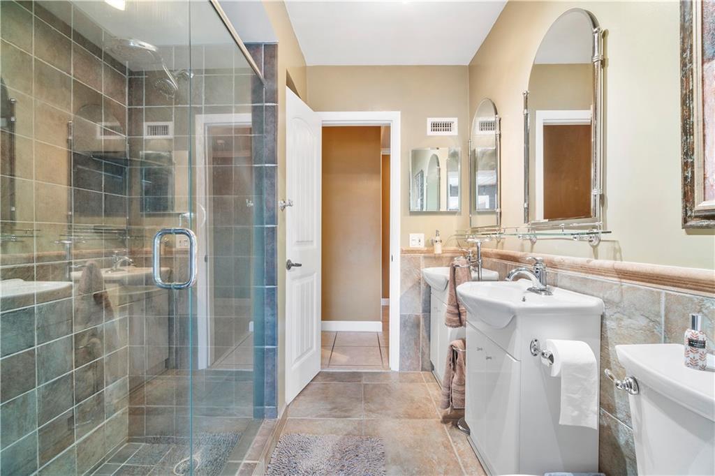 Ramblewood 76-49 B - Residential