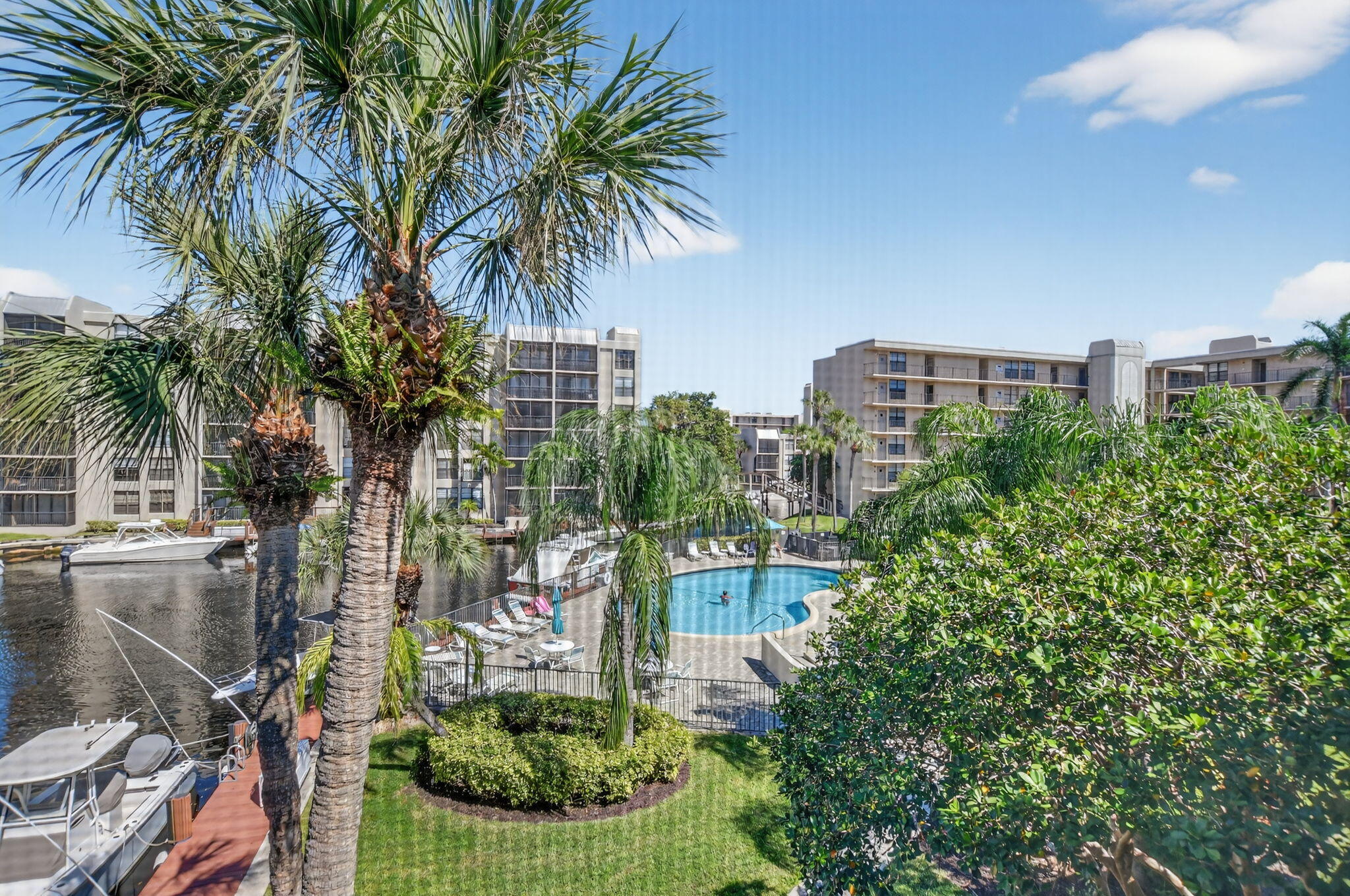 BOCA BAYOU CONDO - Residential Lease