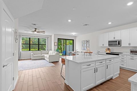 8209 Cinch Way Lake Worth FL 33467