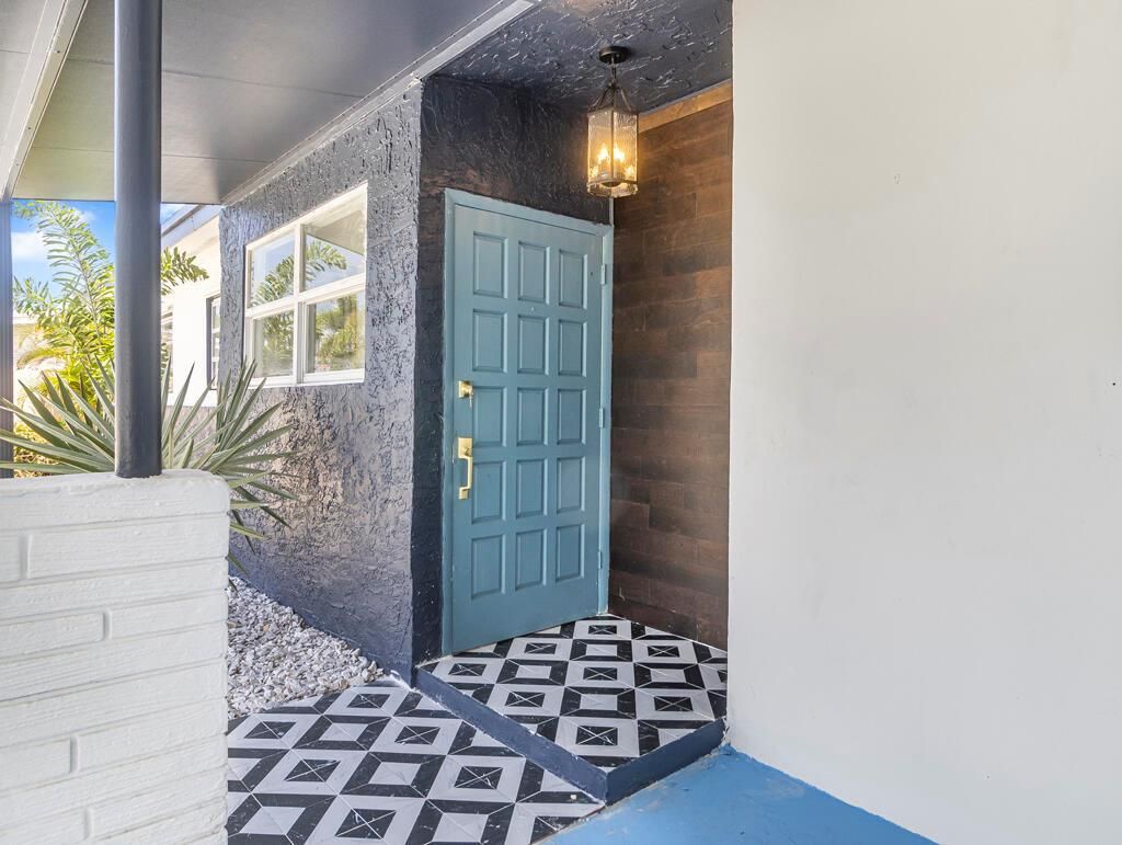 Photo of 802 Eagle Way, North Palm Beach, FL 33408 (MLS # R11110805)