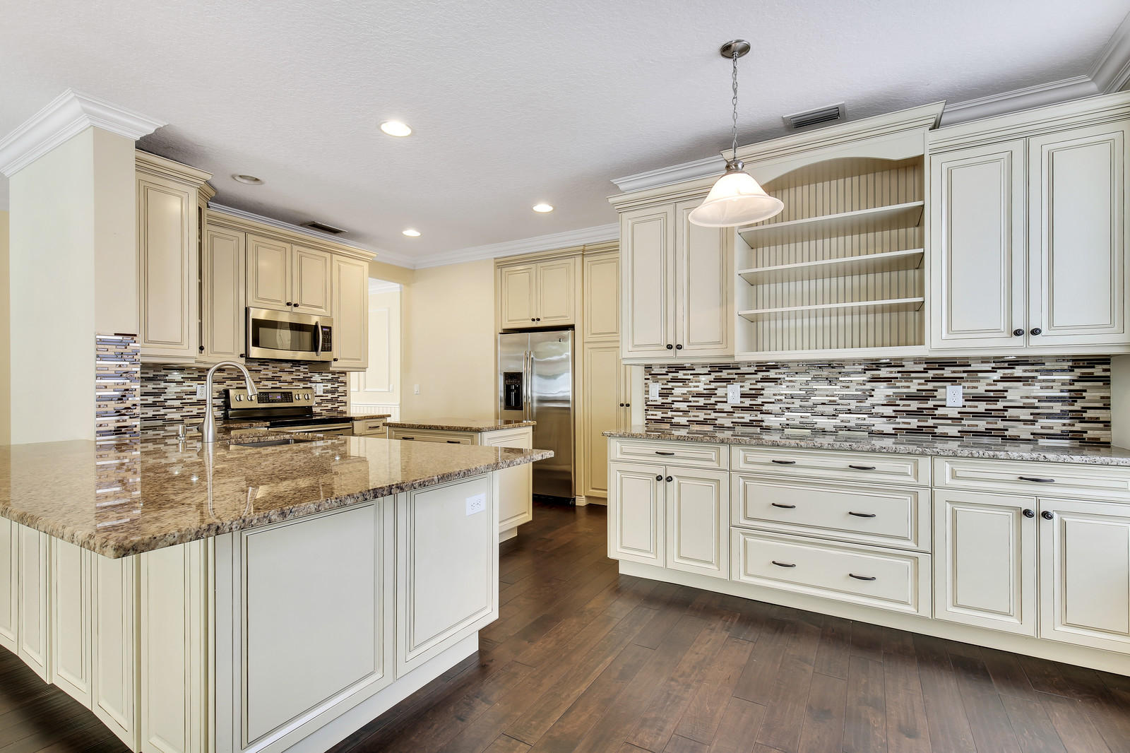 Magnolia - Residential