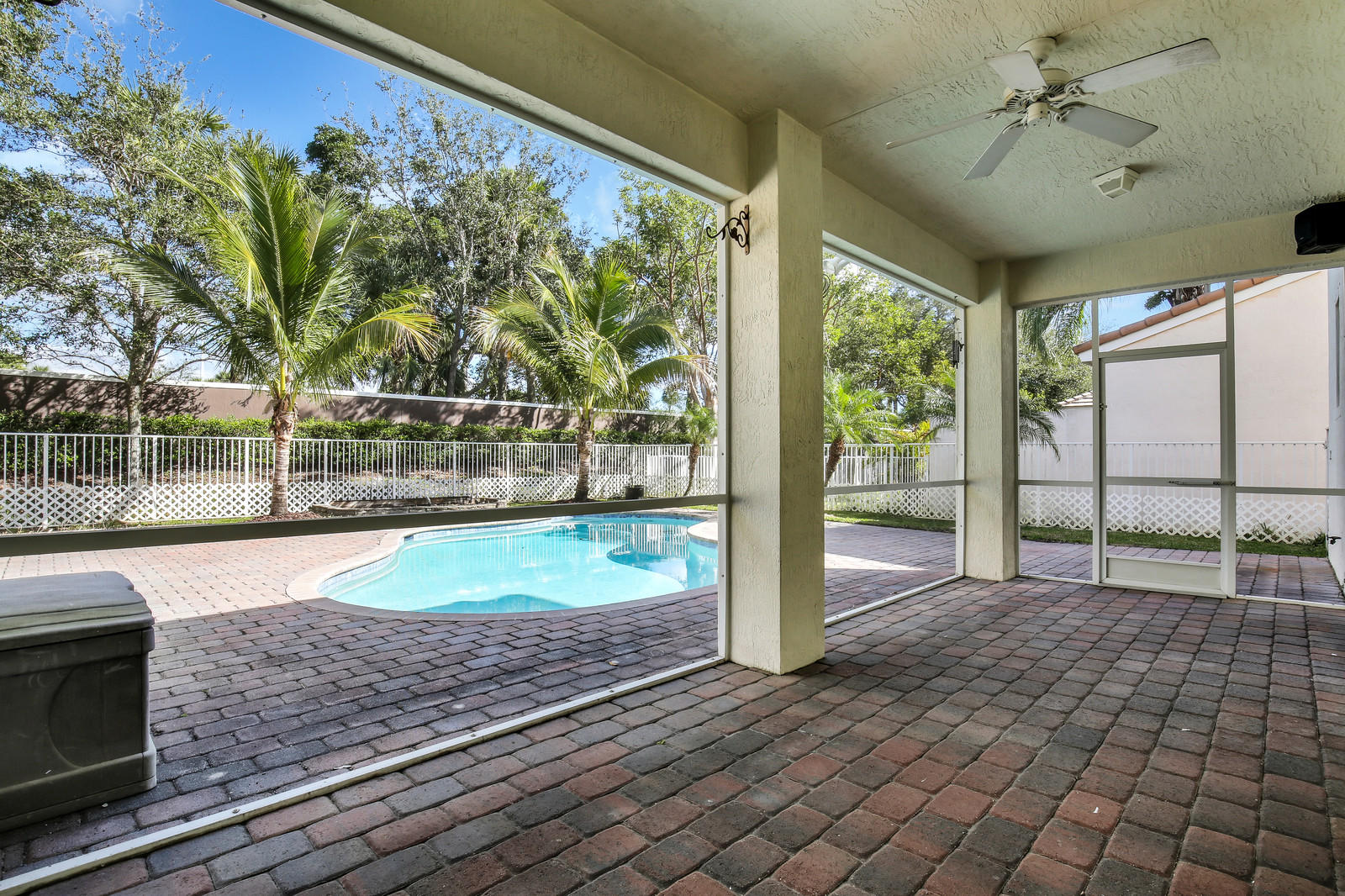 Magnolia - Residential