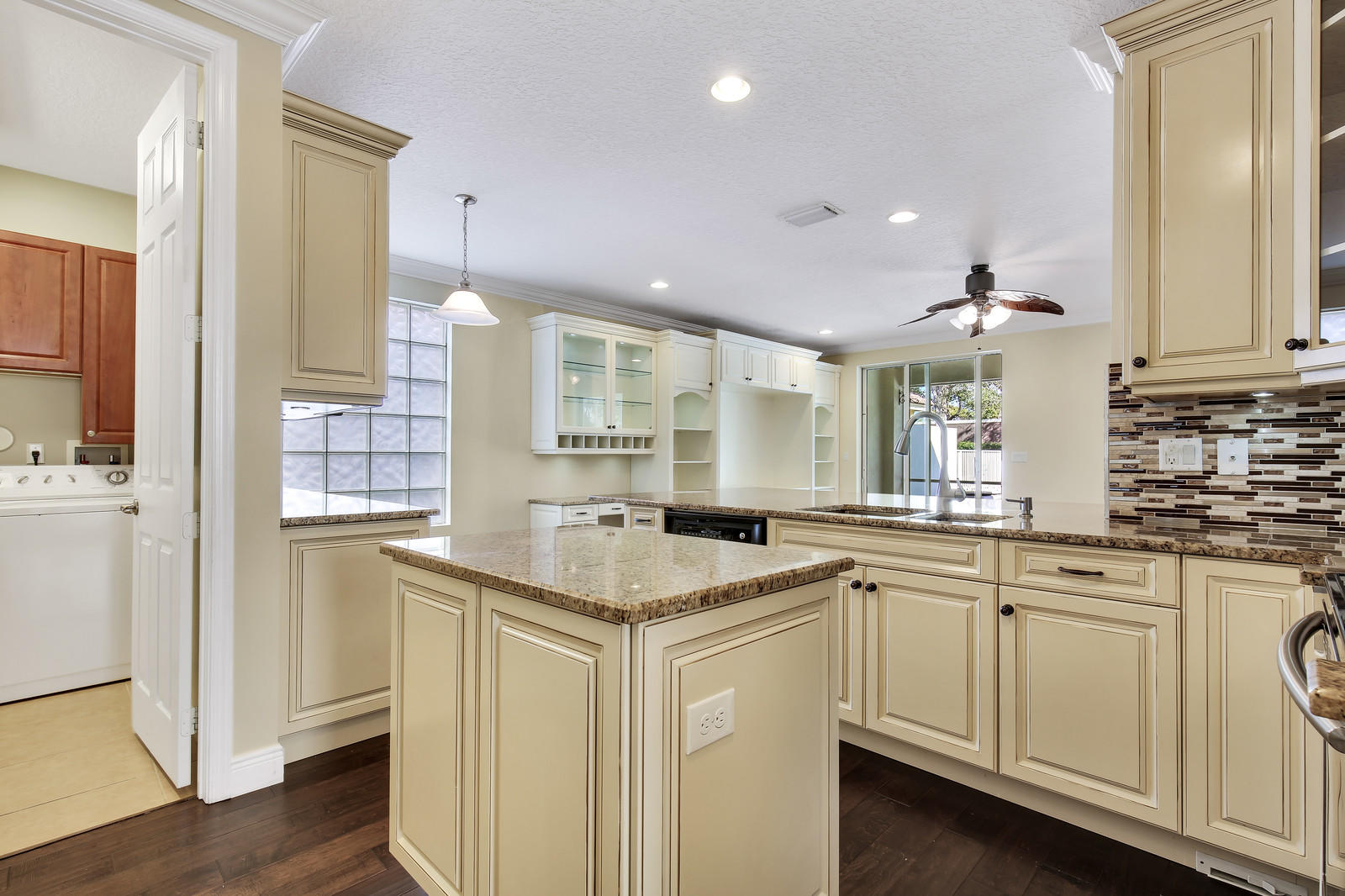 Magnolia - Residential