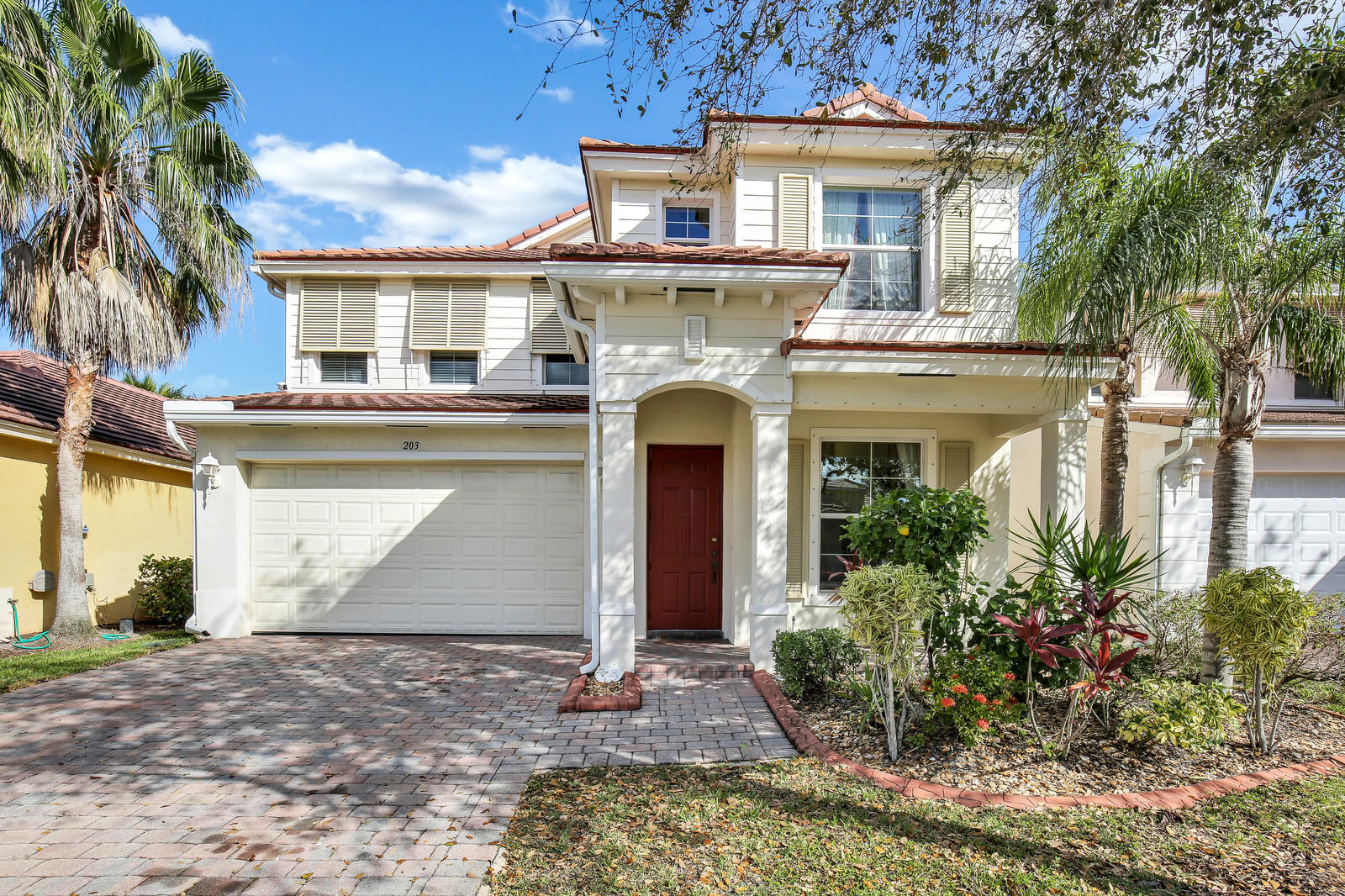 Magnolia - Residential