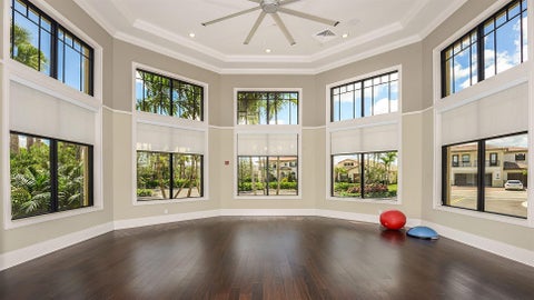 Tiny photo for 11425 WATERCREST Circle E, Parkland, FL 33076 (MLS # B26078990)