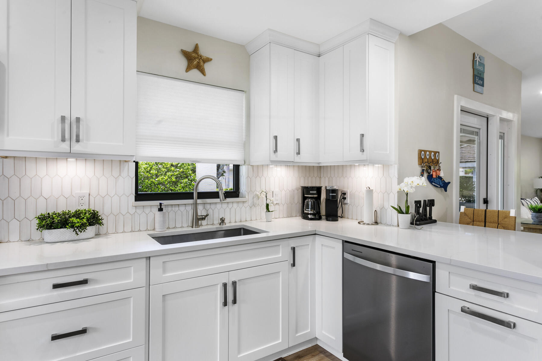 WINDWARD AT JONATHANS LANDING - Residential