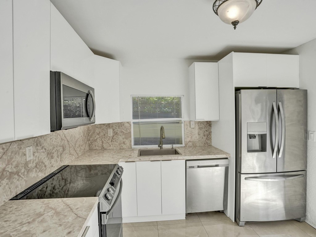 Ramblewood South 78-19 B - Residential Lease