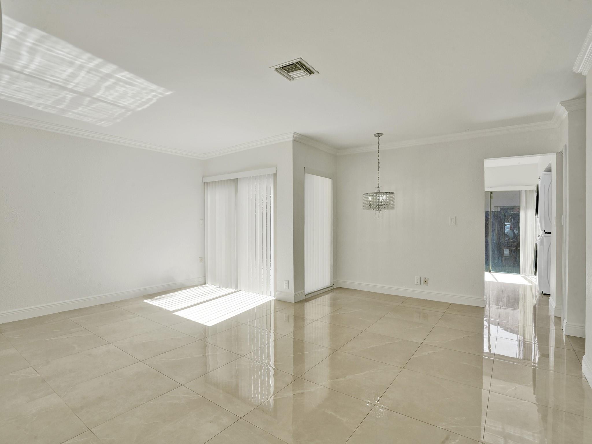 Ramblewood South 78-19 B - Residential Lease