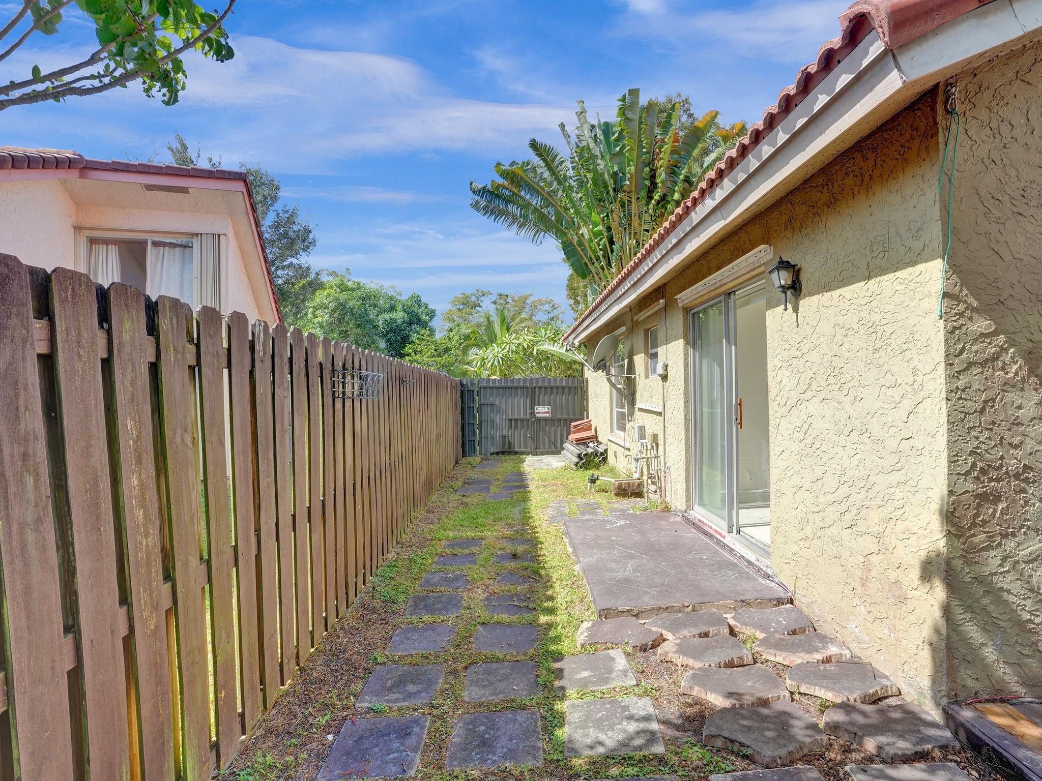 Ramblewood South 78-19 B - Residential Lease