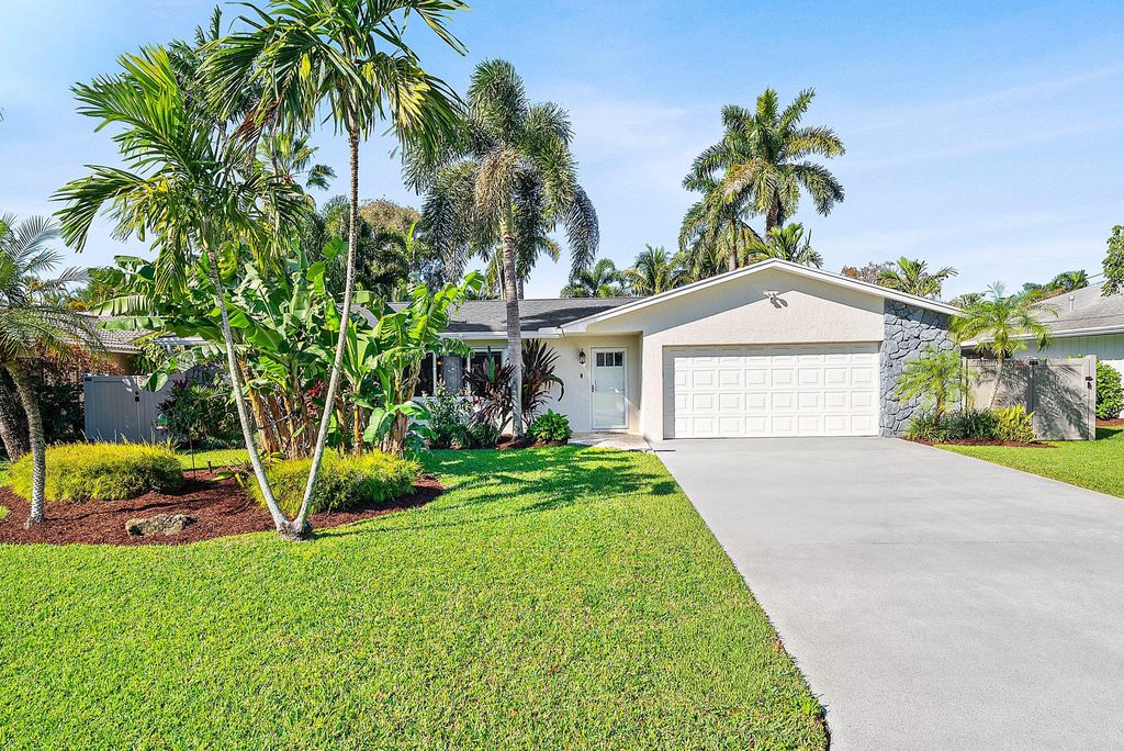 Photo of 6885 Tradewind Way, Lake Worth, FL 33462 (MLS # R11159651)