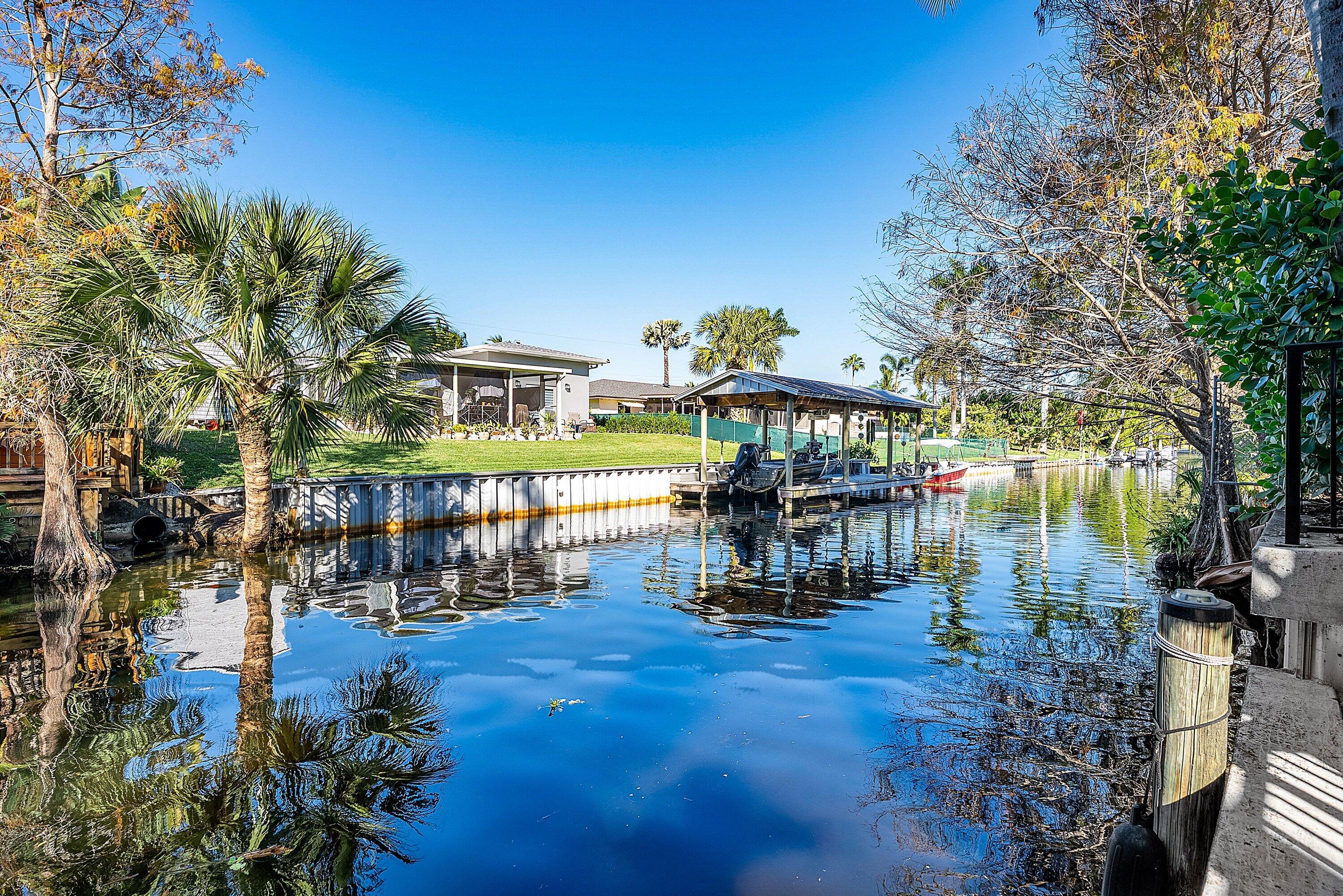 ISLAND ESTATES - Residential