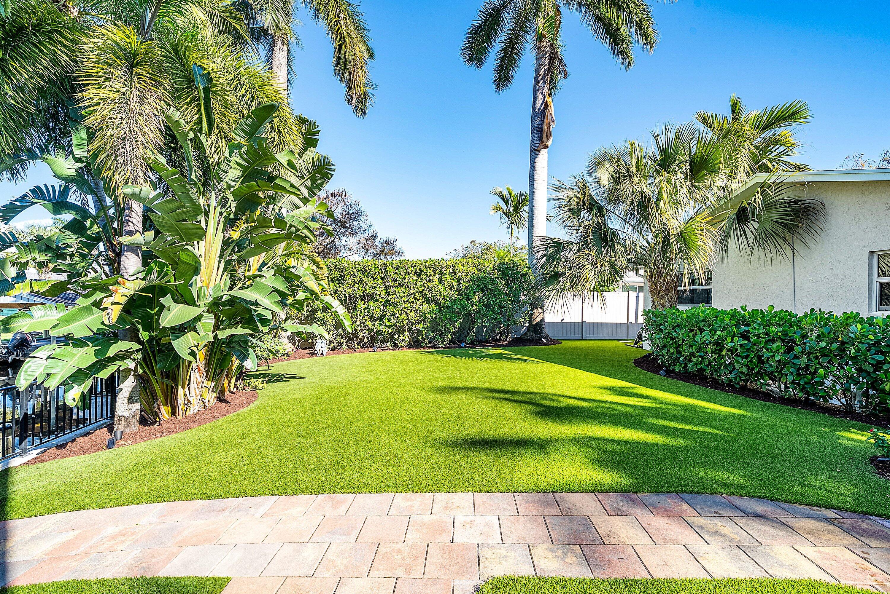 ISLAND ESTATES - Residential