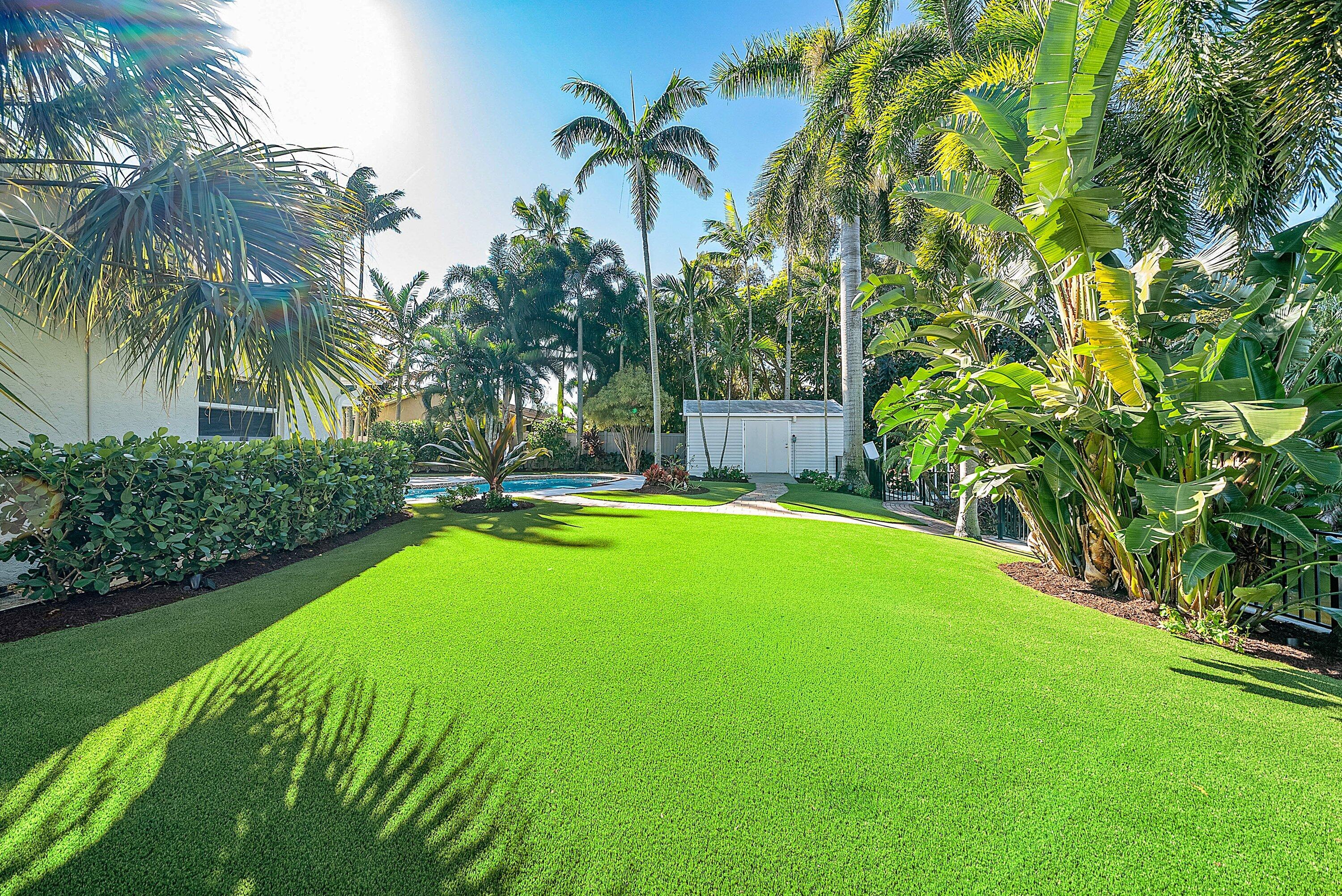 ISLAND ESTATES - Residential