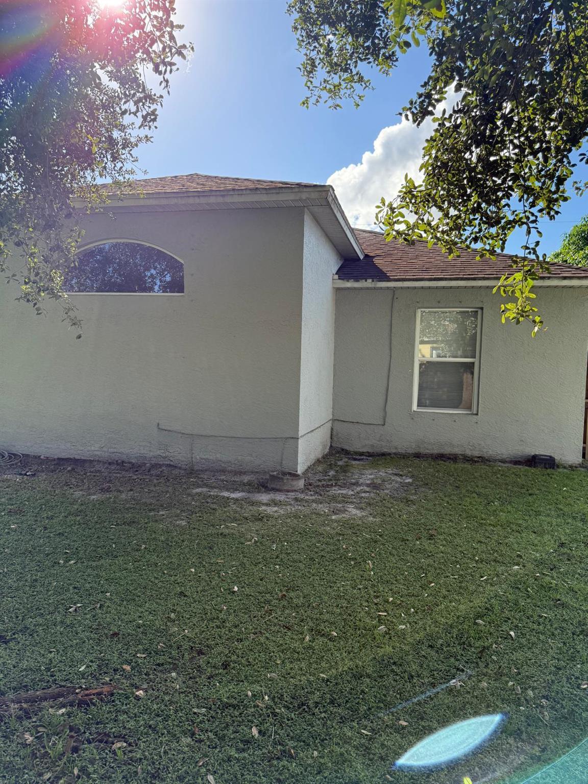 PORT ST LUCIE SECTION 7 - Residential Lease