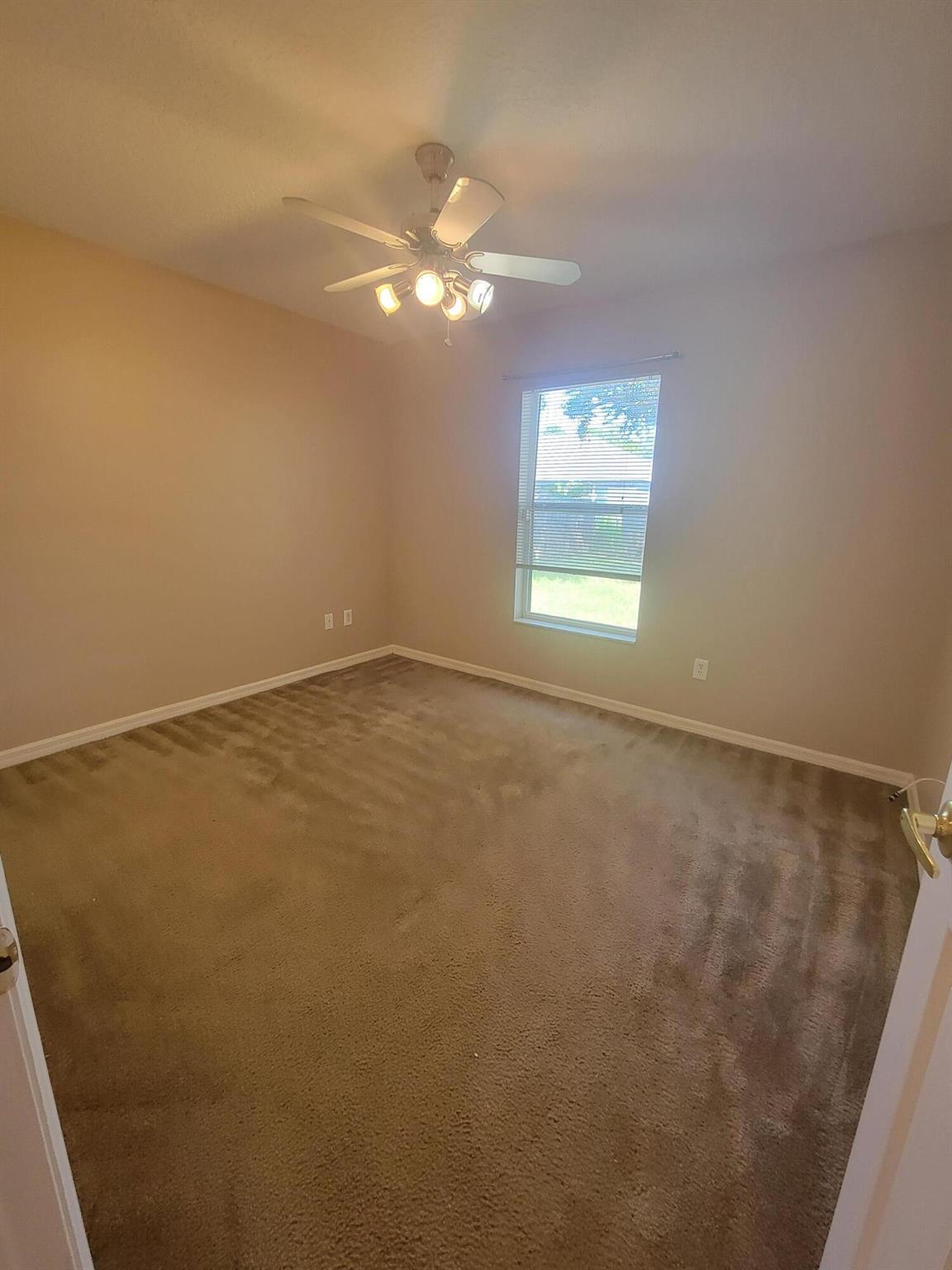 PORT ST LUCIE SECTION 7 - Residential Lease