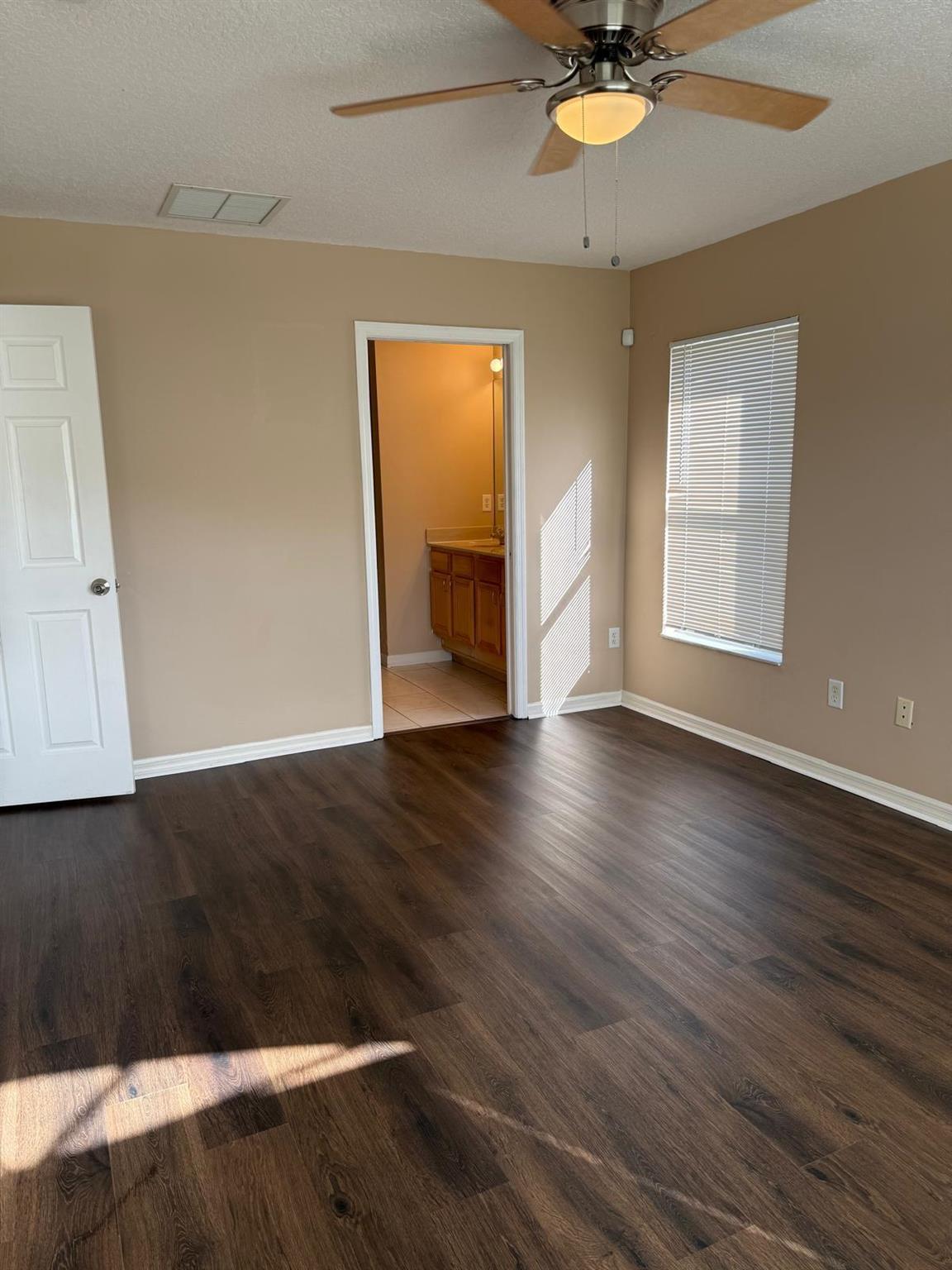 PORT ST LUCIE SECTION 7 - Residential Lease