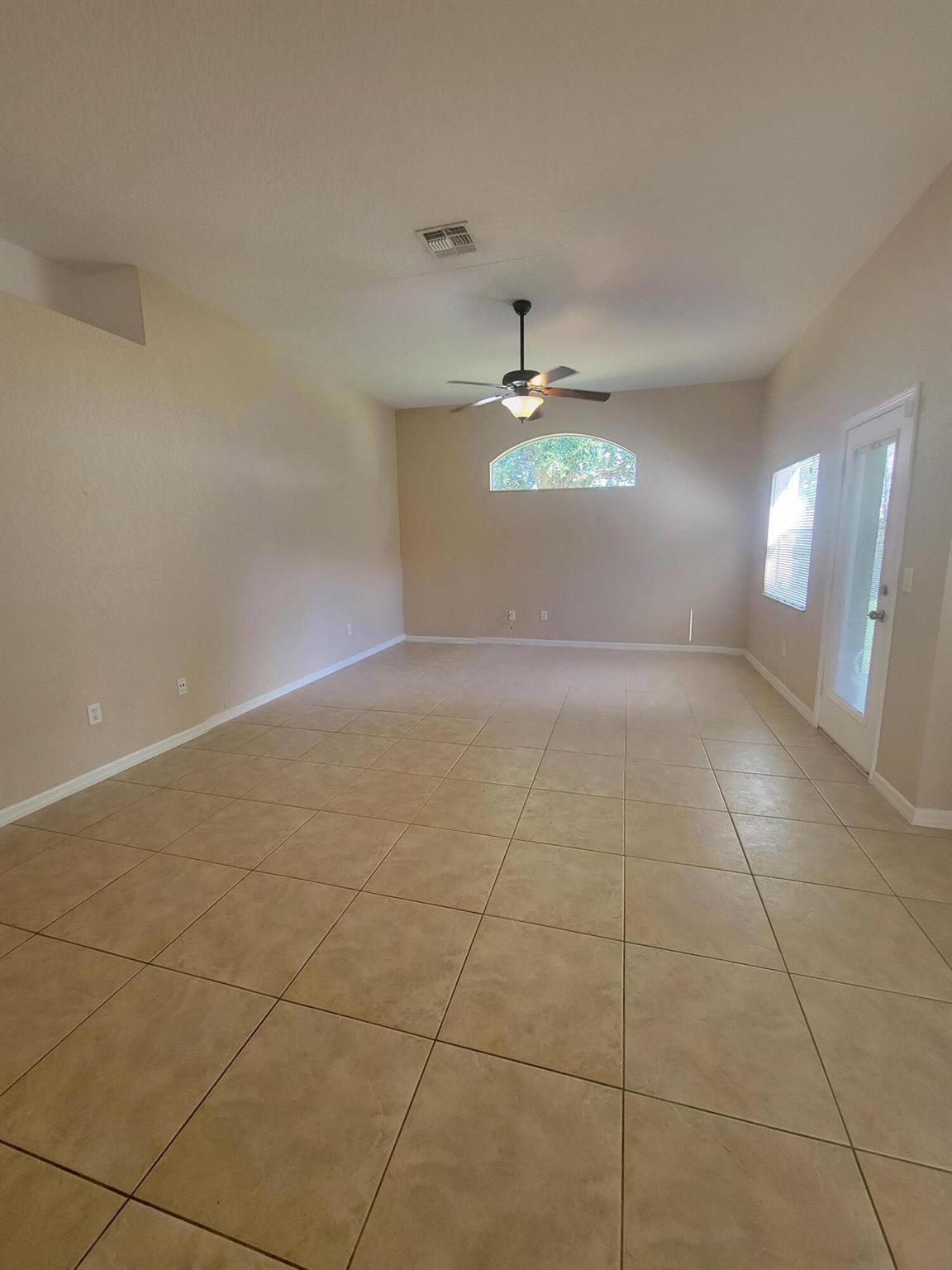 PORT ST LUCIE SECTION 7 - Residential Lease