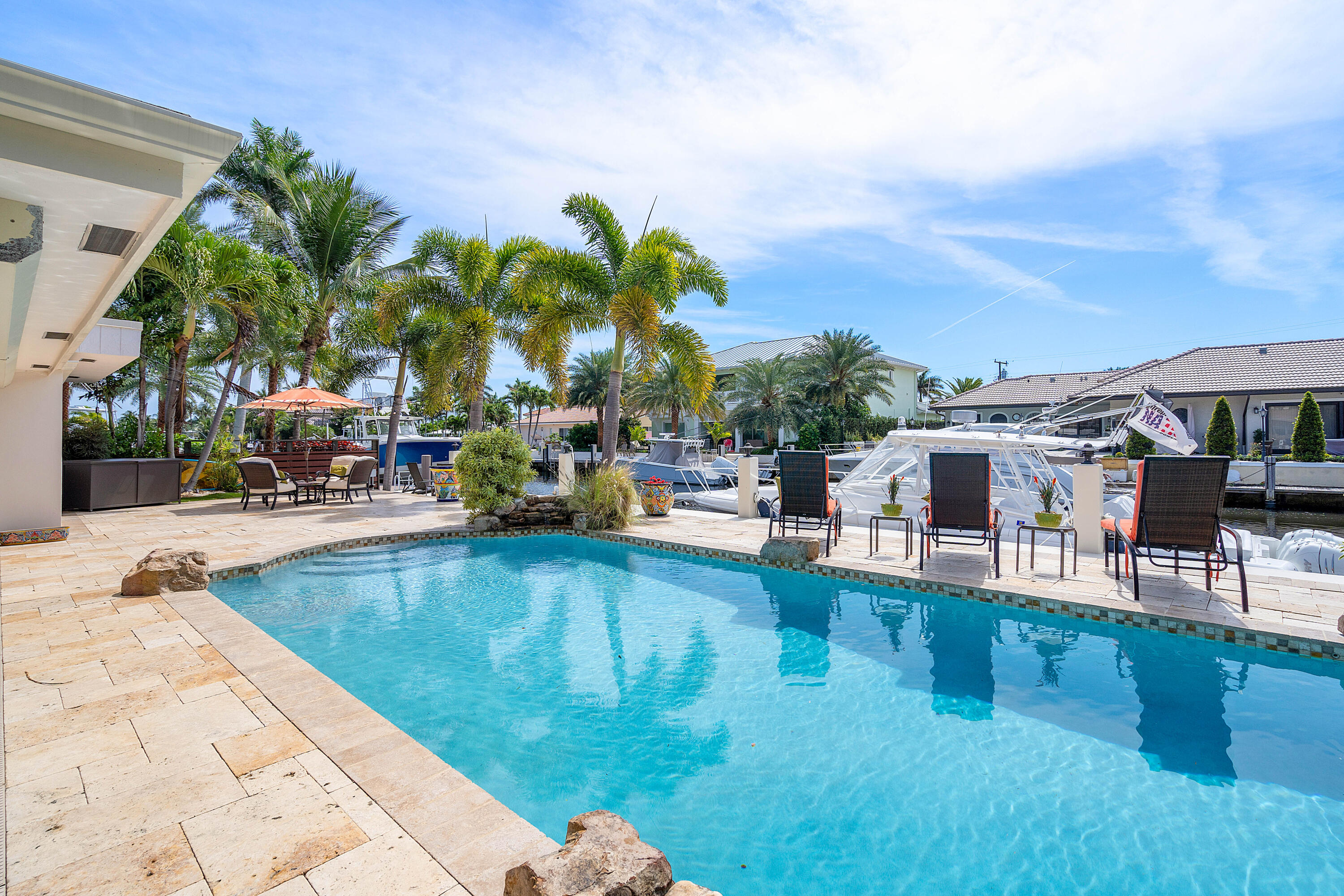 CORAL KEY VILLAS 5TH SEC - Residential Lease