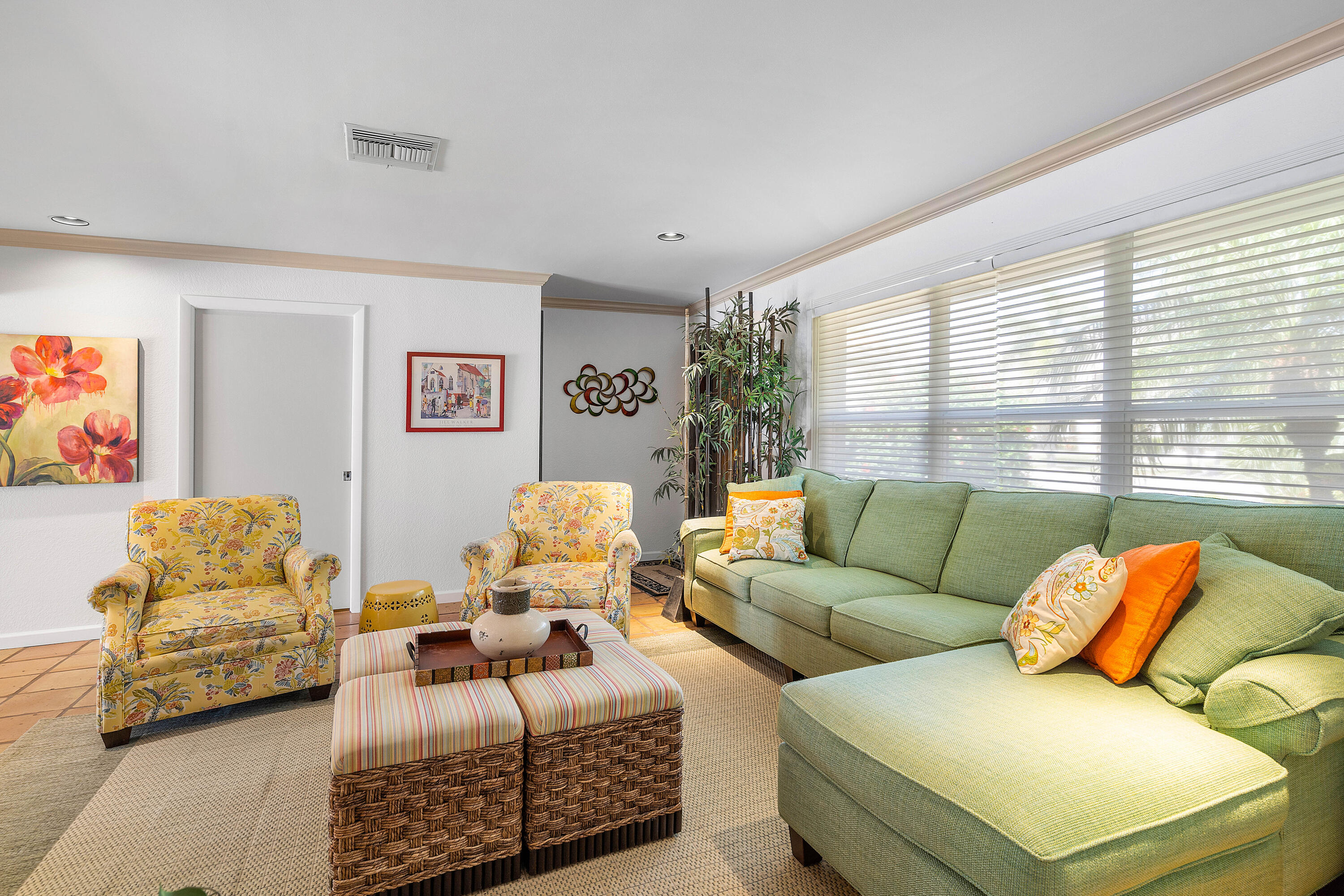 CORAL KEY VILLAS 5TH SEC - Residential Lease