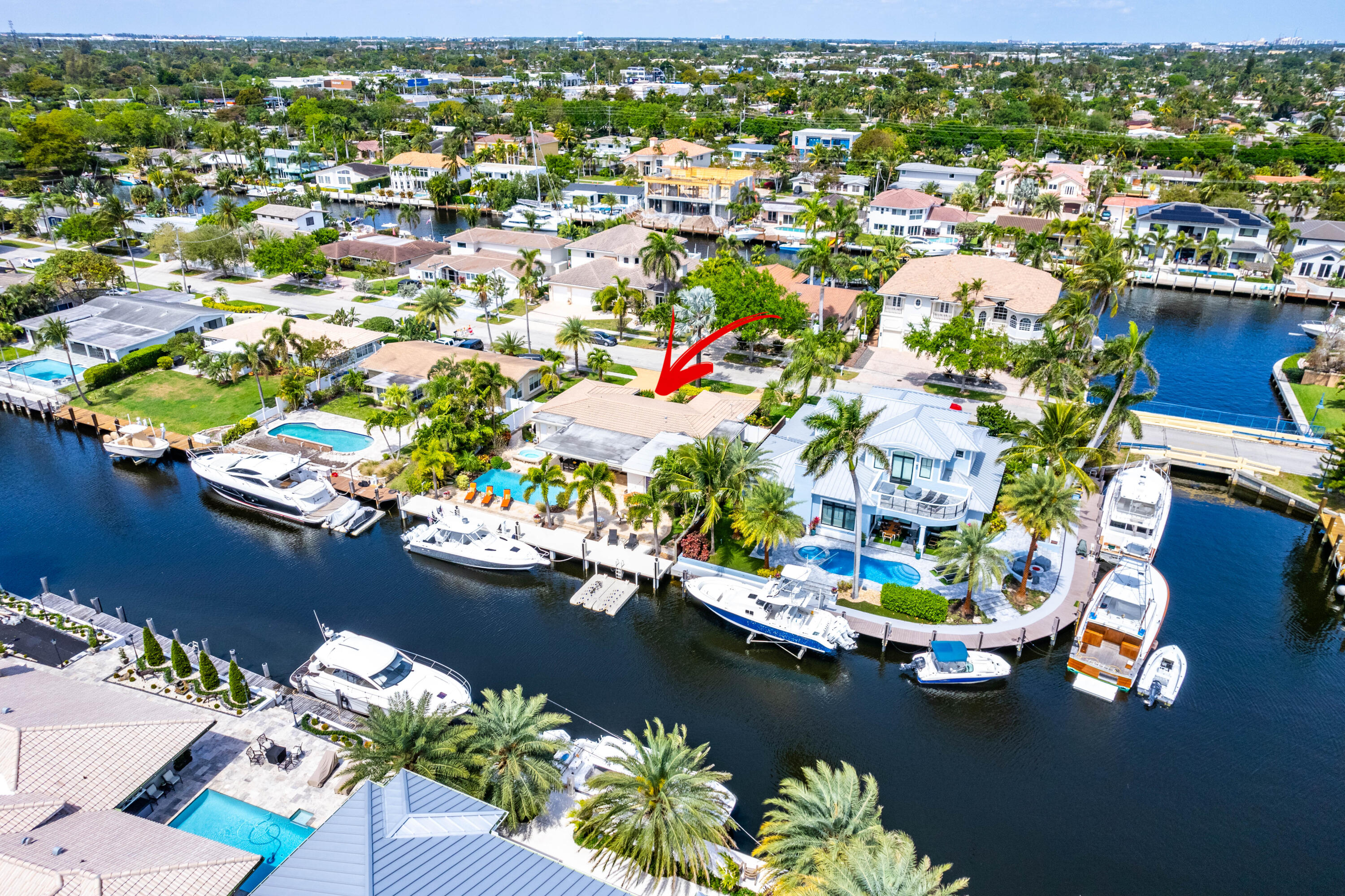 CORAL KEY VILLAS 5TH SEC - Residential Lease